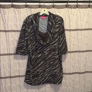 Almost Famous 3/4 sleeve lightweight  sweater